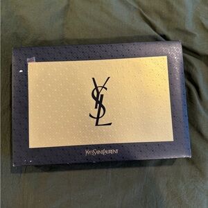 Yves Saint Laurent Black Opium Perfume Gift Set